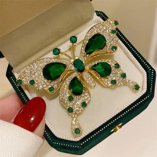 Fashion Women Elegant Emerald Crystal Butterfly Brooches Badges Classic Lady Dress Suit High-end Pins Jewelry