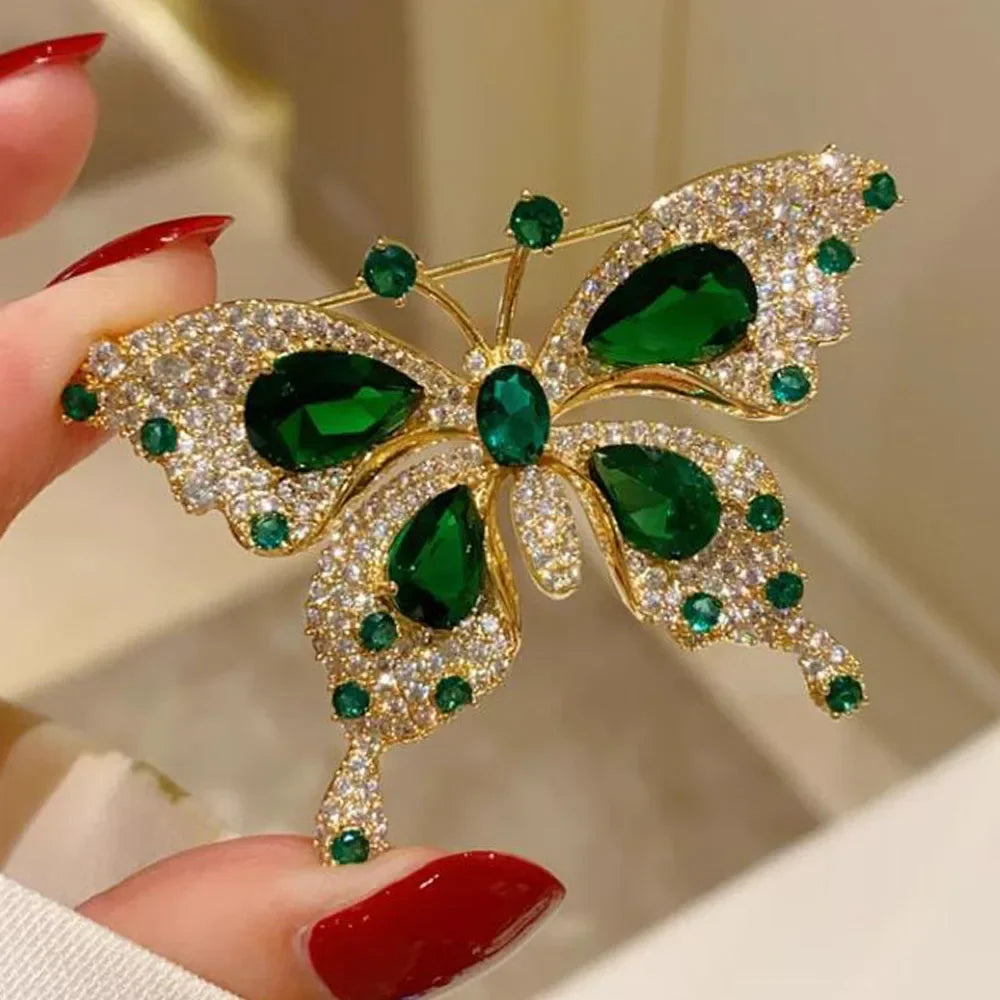 Fashion Women Elegant Emerald Crystal Butterfly Brooches Badges Classic Lady Dress Suit High-end Pins Jewelry